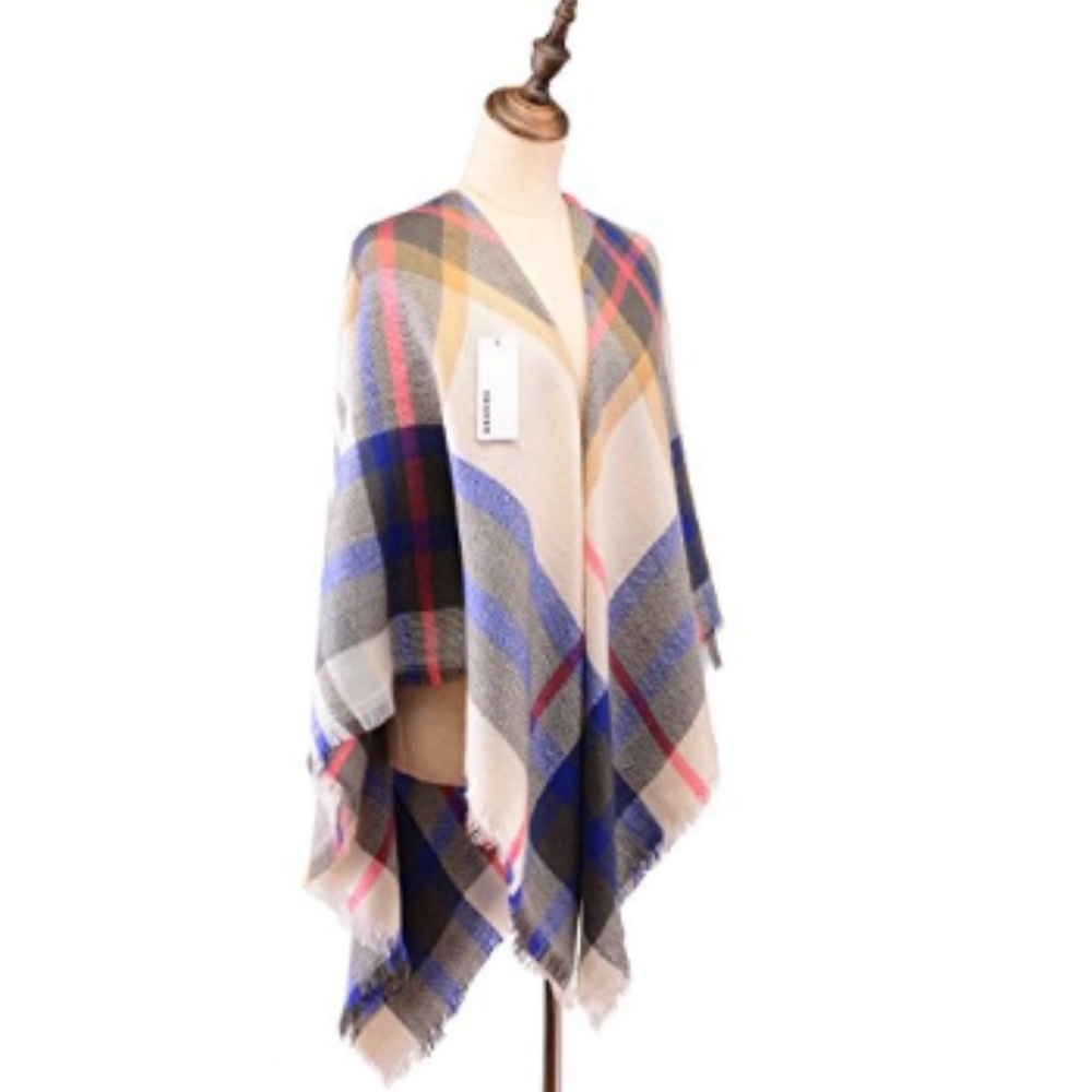 ONE LEFT!! Oversized Plaid Tartan Blanket Scarf - Picture 4 of 5